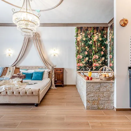 Altalena Luxury And Siena