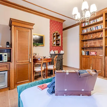 Altalena Luxury And 4*