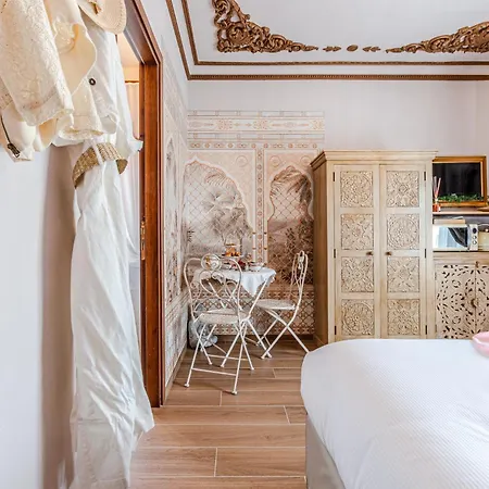 Altalena Luxury And Siena