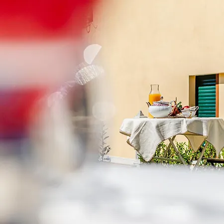 Altalena Luxury And Siena